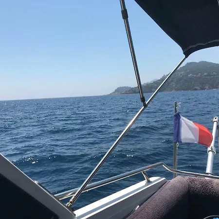 Yacht Charlene Mandelieu