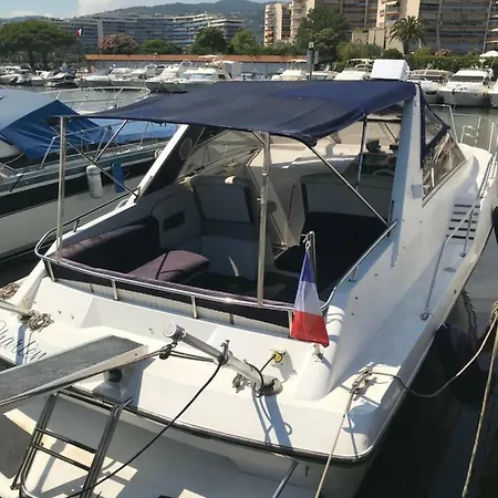 Yacht Charlene Tekne *