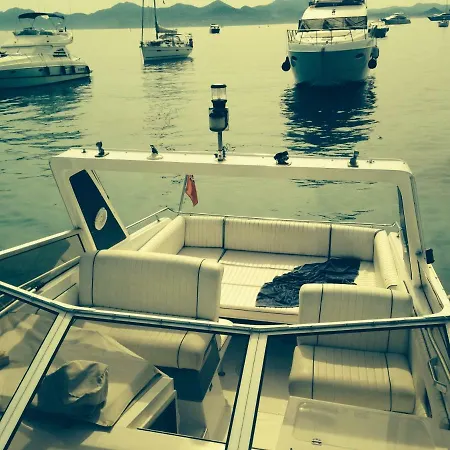 Yacht Charlene Botel *